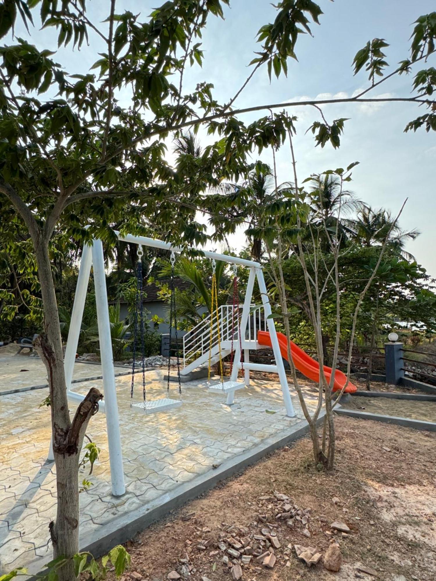 The Glasswater By The Backwater Homestay Kalyānpur エクステリア 写真
