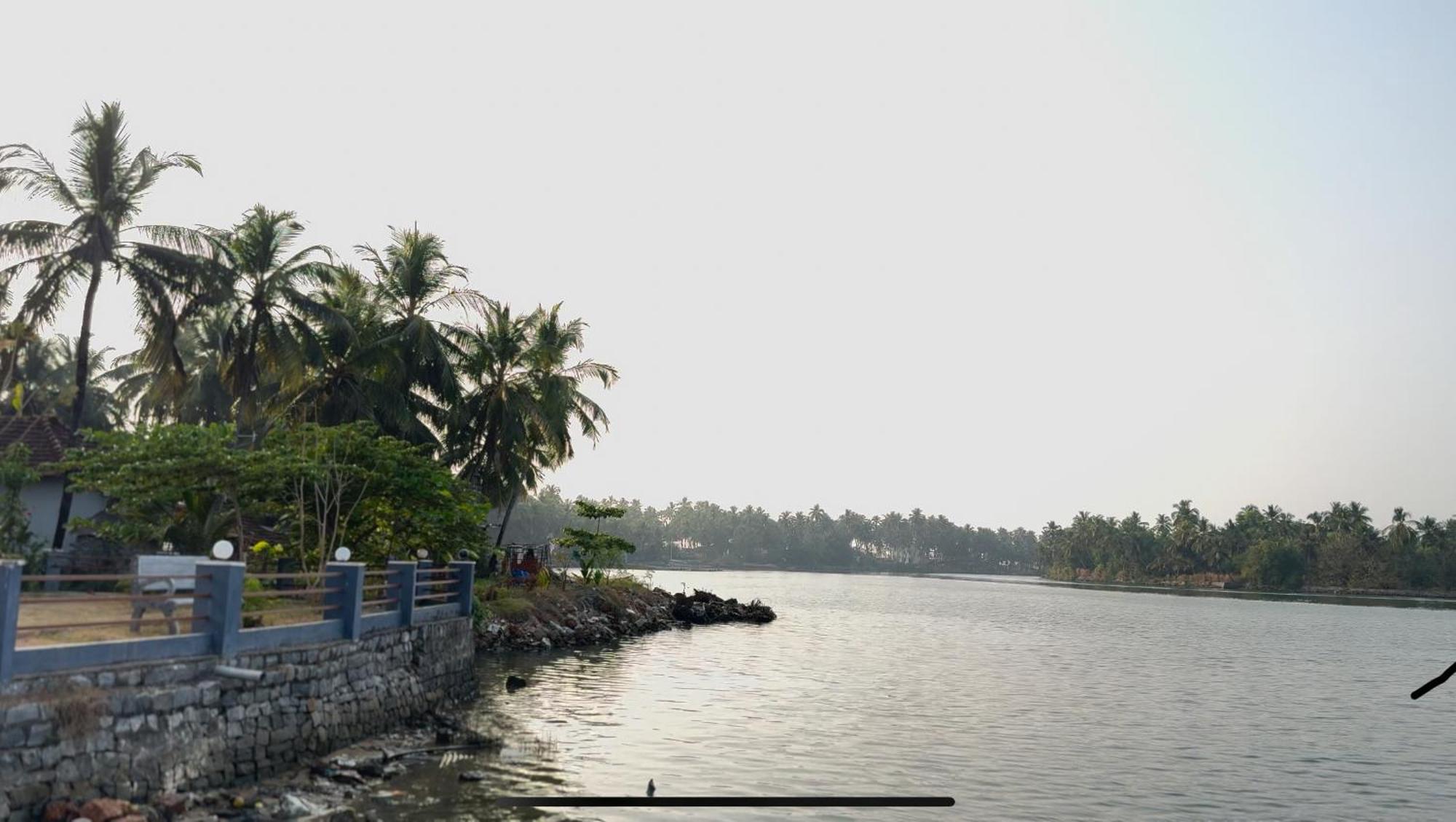 The Glasswater By The Backwater Homestay Kalyānpur エクステリア 写真