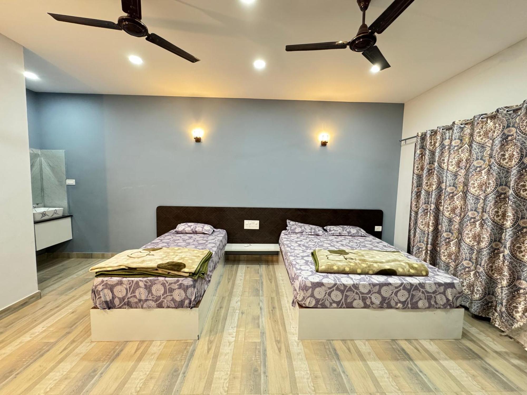 The Glasswater By The Backwater Homestay Kalyānpur エクステリア 写真