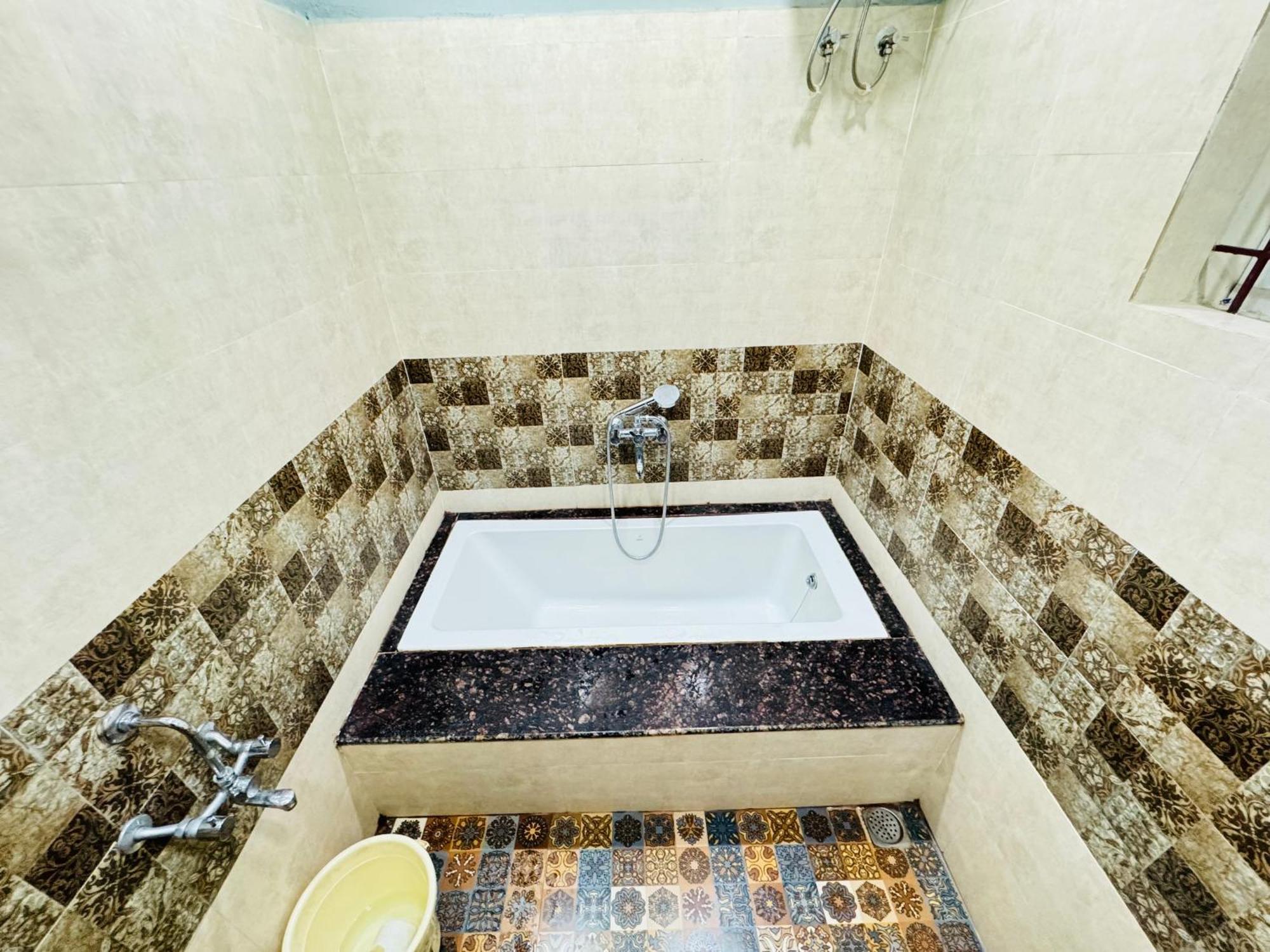 The Glasswater By The Backwater Homestay Kalyānpur エクステリア 写真